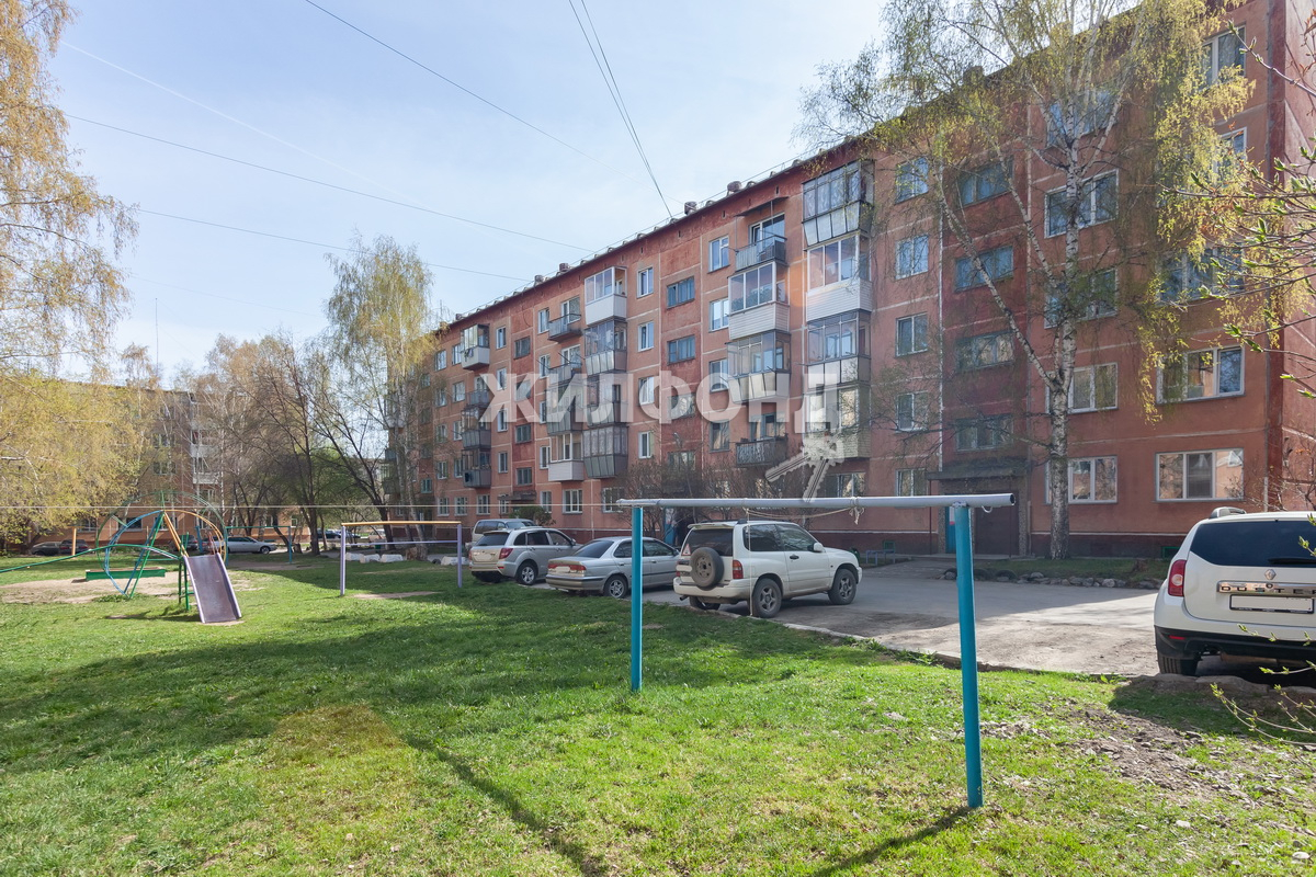 Продажа 1-комнатной квартиры, Бердск, Островского,  103