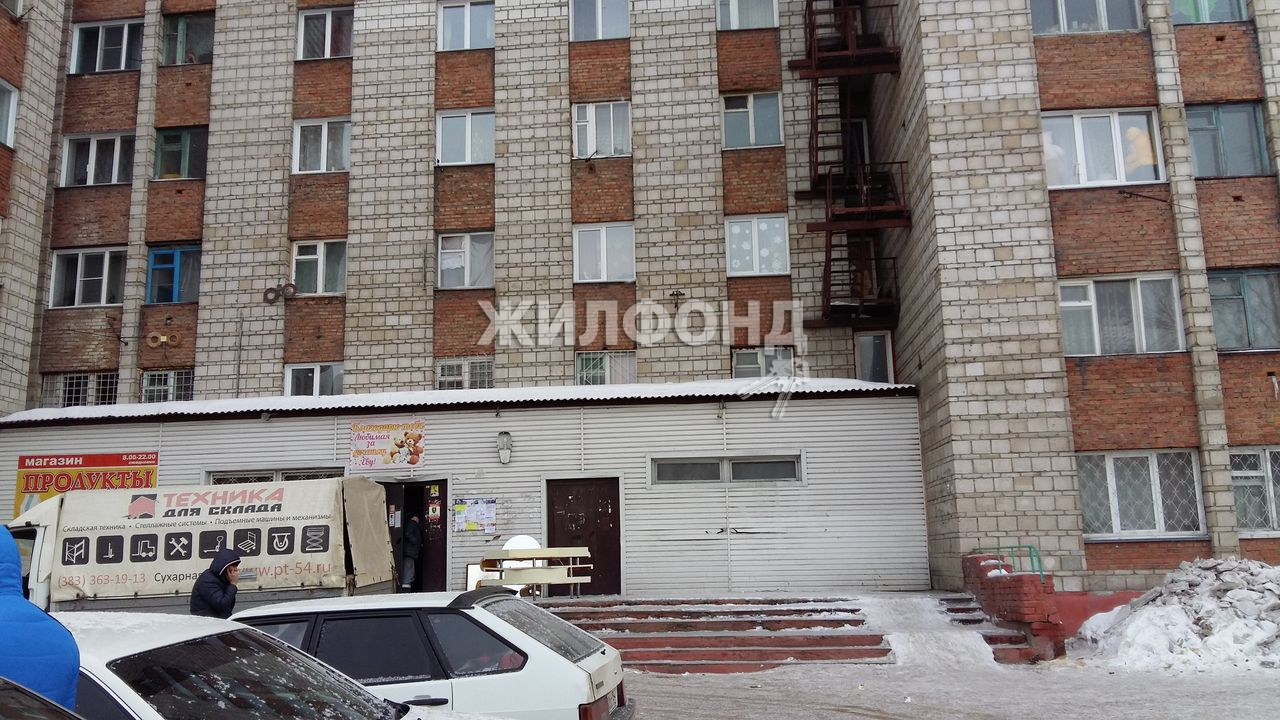Продажа 2-комнатной квартиры, Бердск, Попова,  35