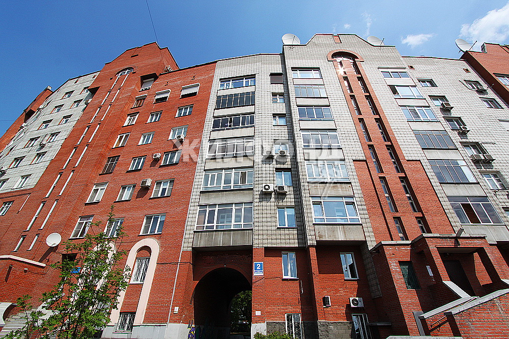 Продажа 5-комнатной квартиры, Новосибирск, Депутатская,  2