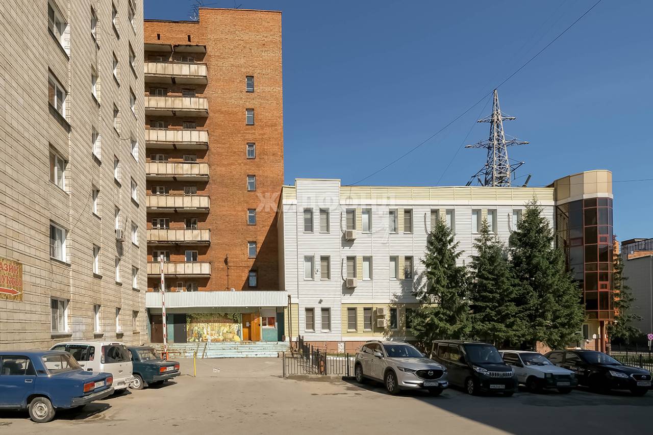 Продажа комнаты, Новосибирск, Дачная,  37
