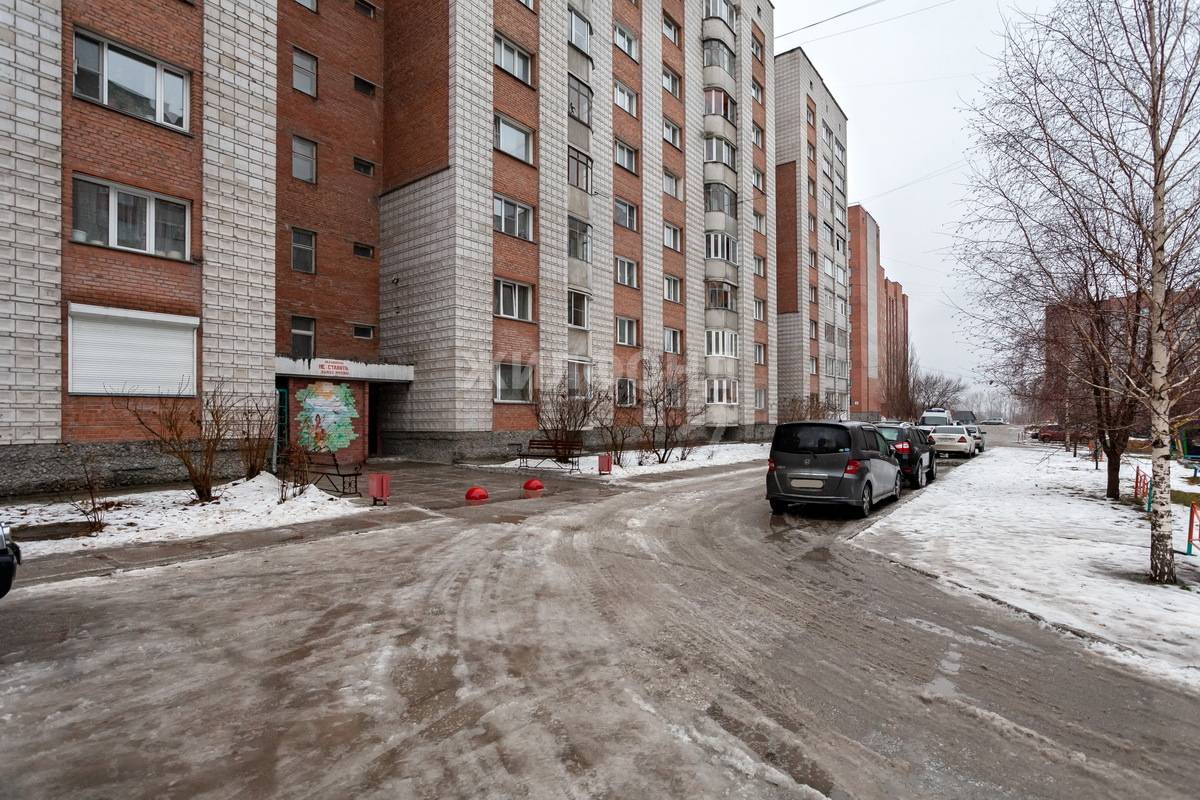 Продажа 2-комнатной квартиры, Бердск, Северный микрорайон,  6