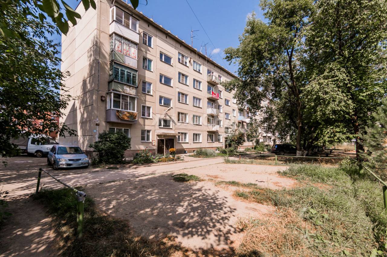 Продажа 2-комнатной квартиры, Криводановка, Микрорайон,  8