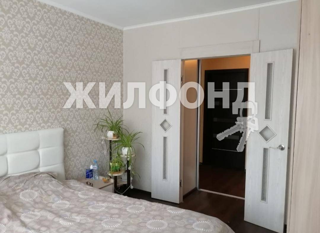 Продажа 5-комнатной квартиры, Новосибирск, Новая Заря,  9