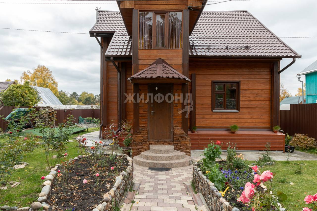 Продажа дома, 280м <sup>2</sup>, 6 сот., Бердск, Менделеева