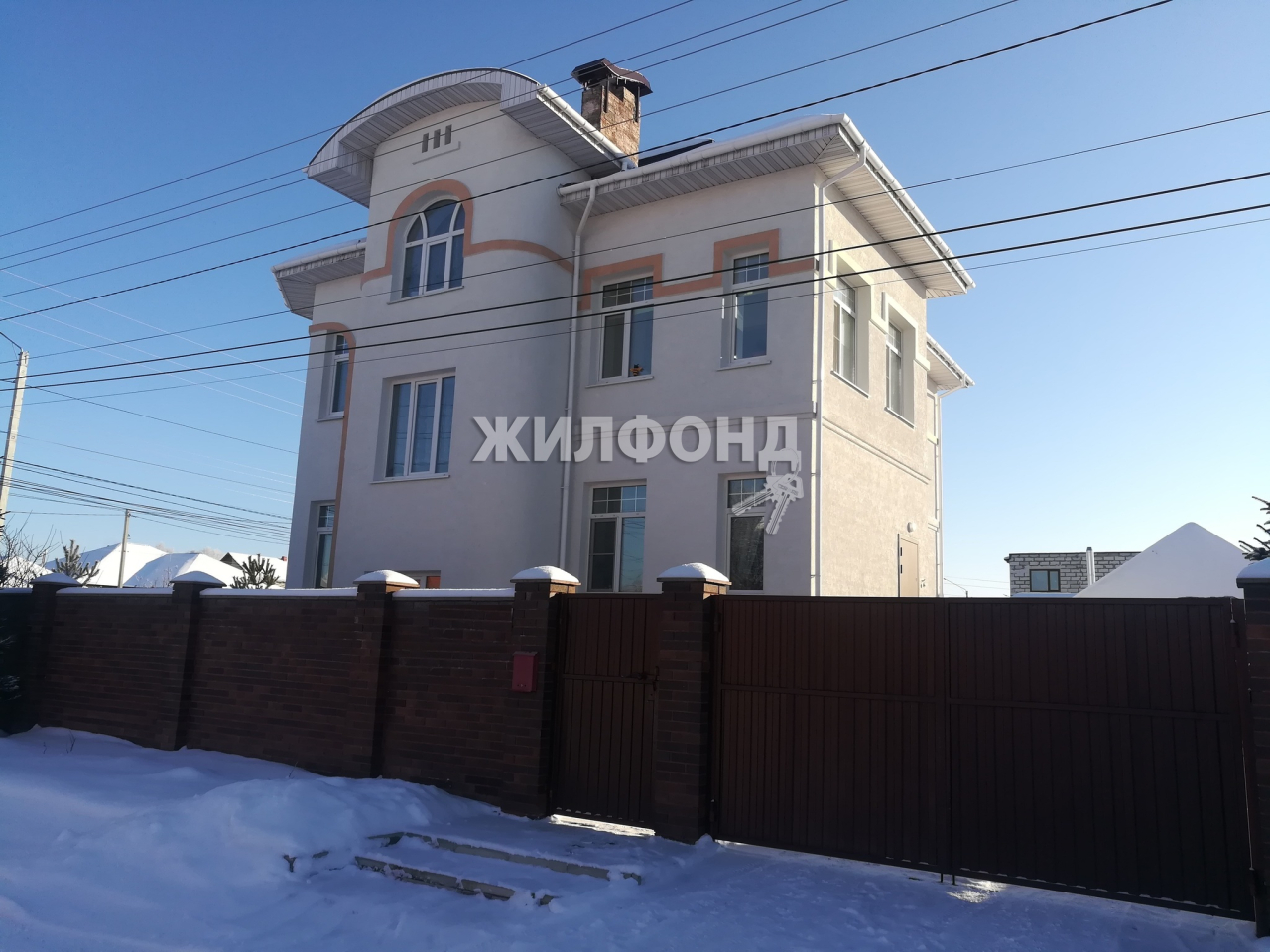 Продажа дома, 290м <sup>2</sup>, 9 сот., Бердск, Южный микрорайон