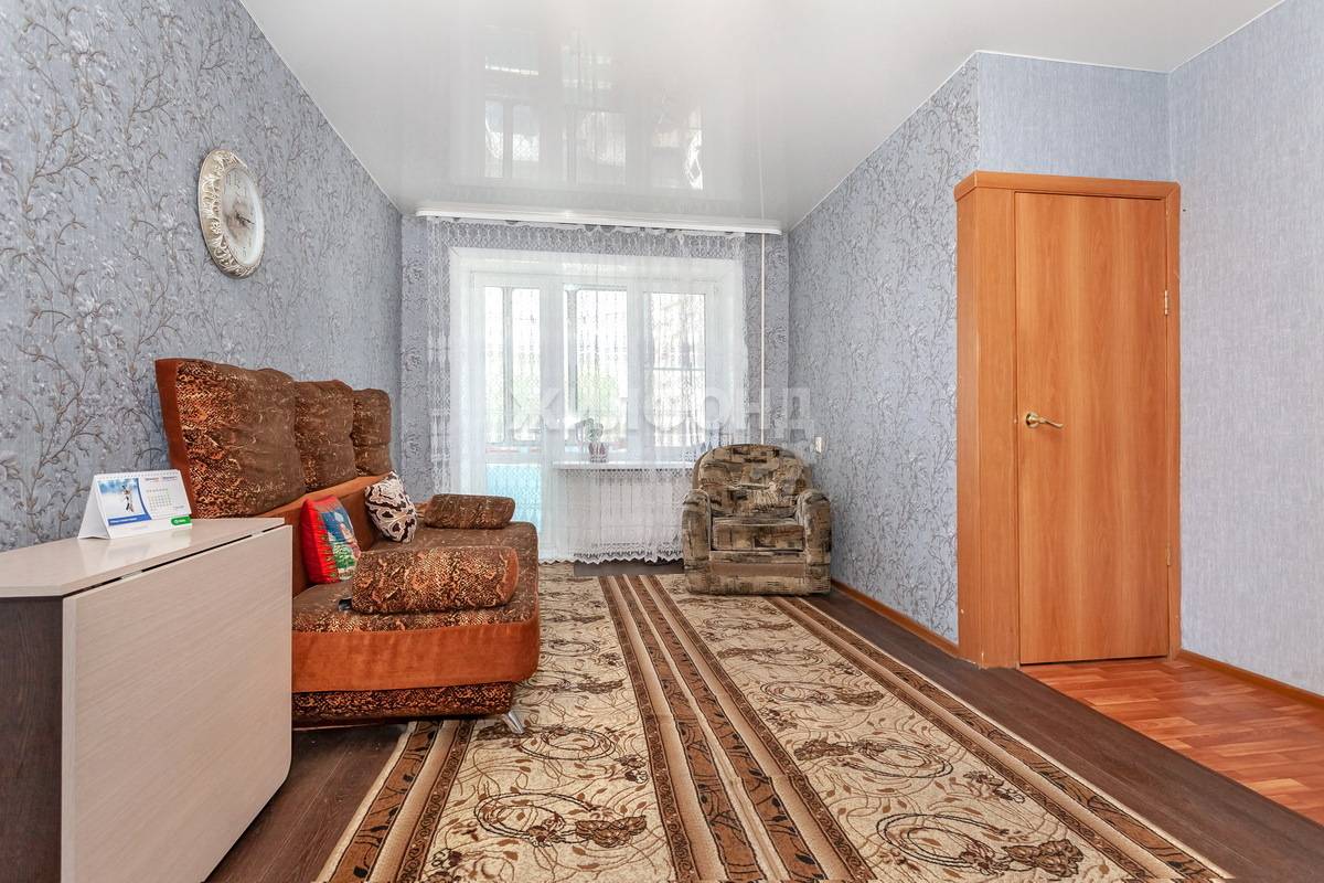 Продажа 2-комнатной квартиры, Бердск, Ленина,  134