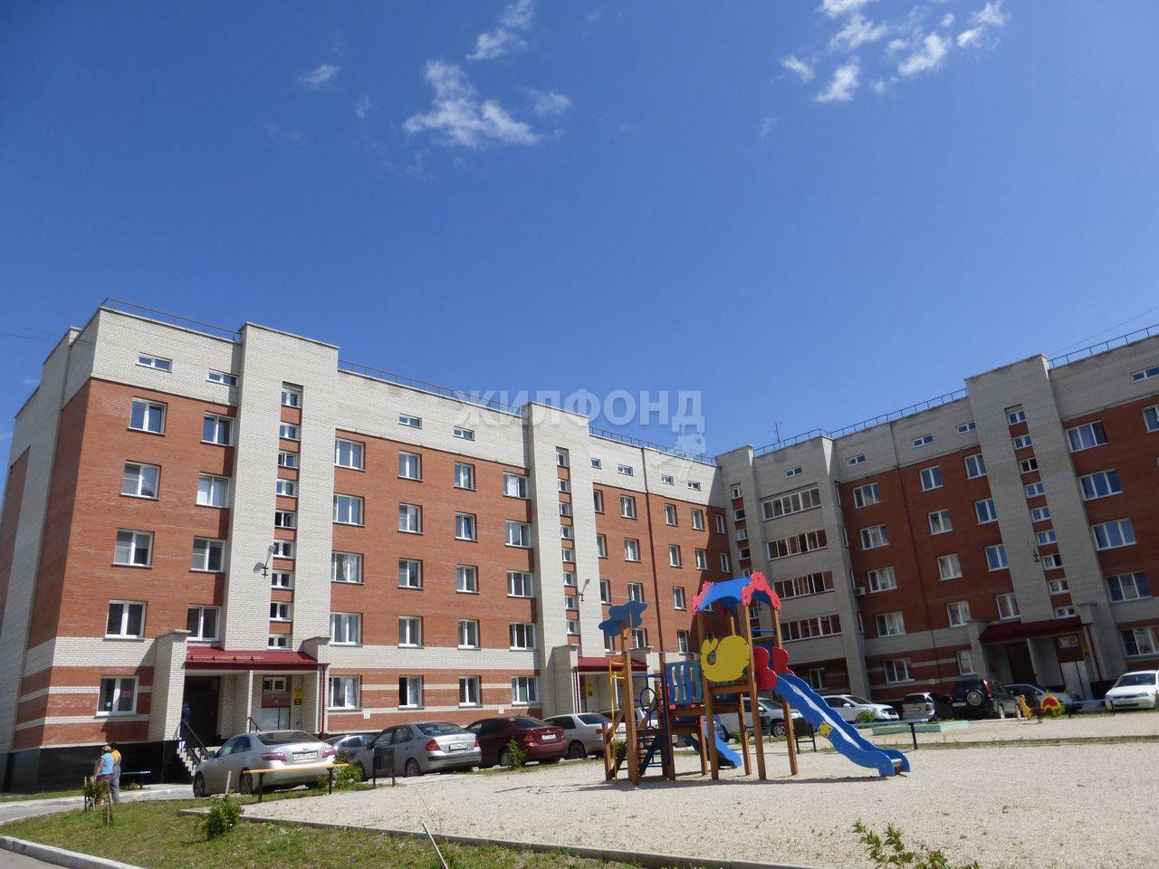 Продажа 2-комнатной квартиры, Бердск, Лунная,  53